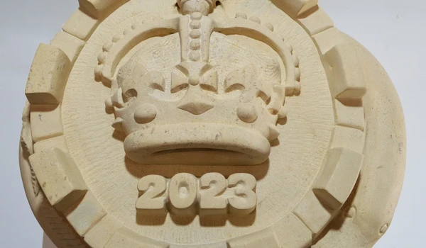 Carving a traditional Lamprey Pie for King Charles III