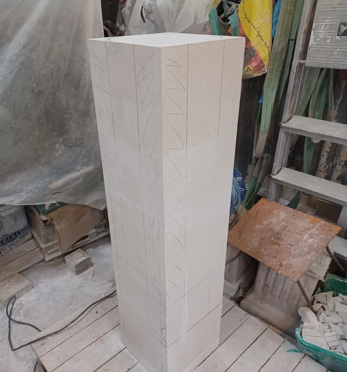 Belinda Lady Montagu Memorial1